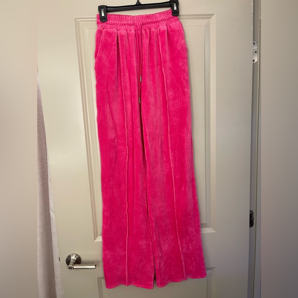 Pink wide leg sweatpants